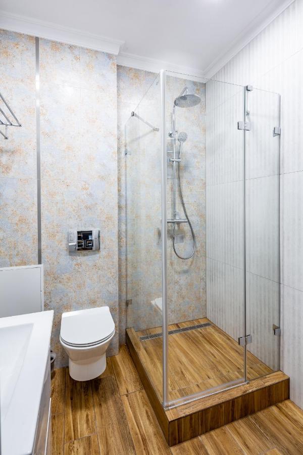 Romari Площа Катедральна 8 Apartment Liov Exterior foto